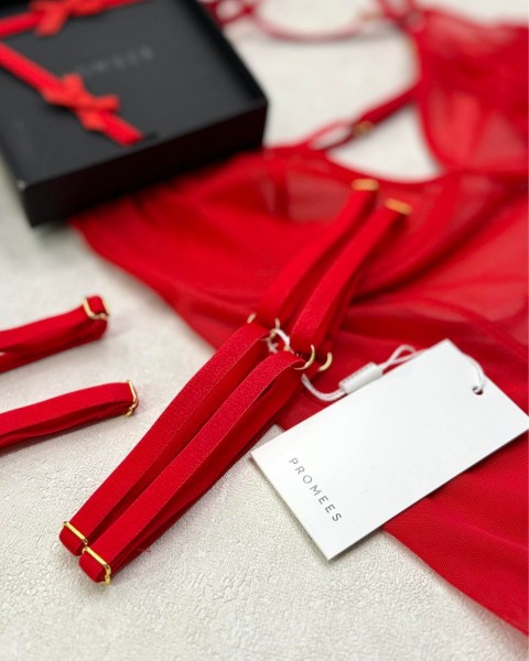 aura-red-podwiazki-czerwone