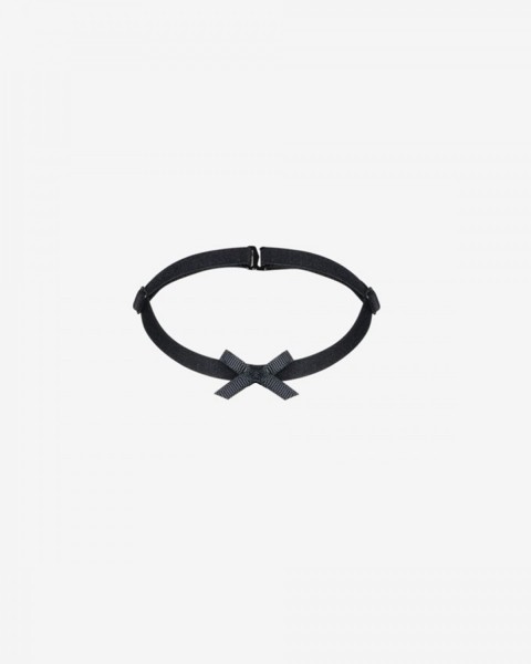 bella // choker