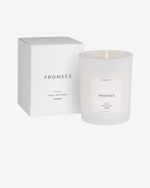 sana white// candle