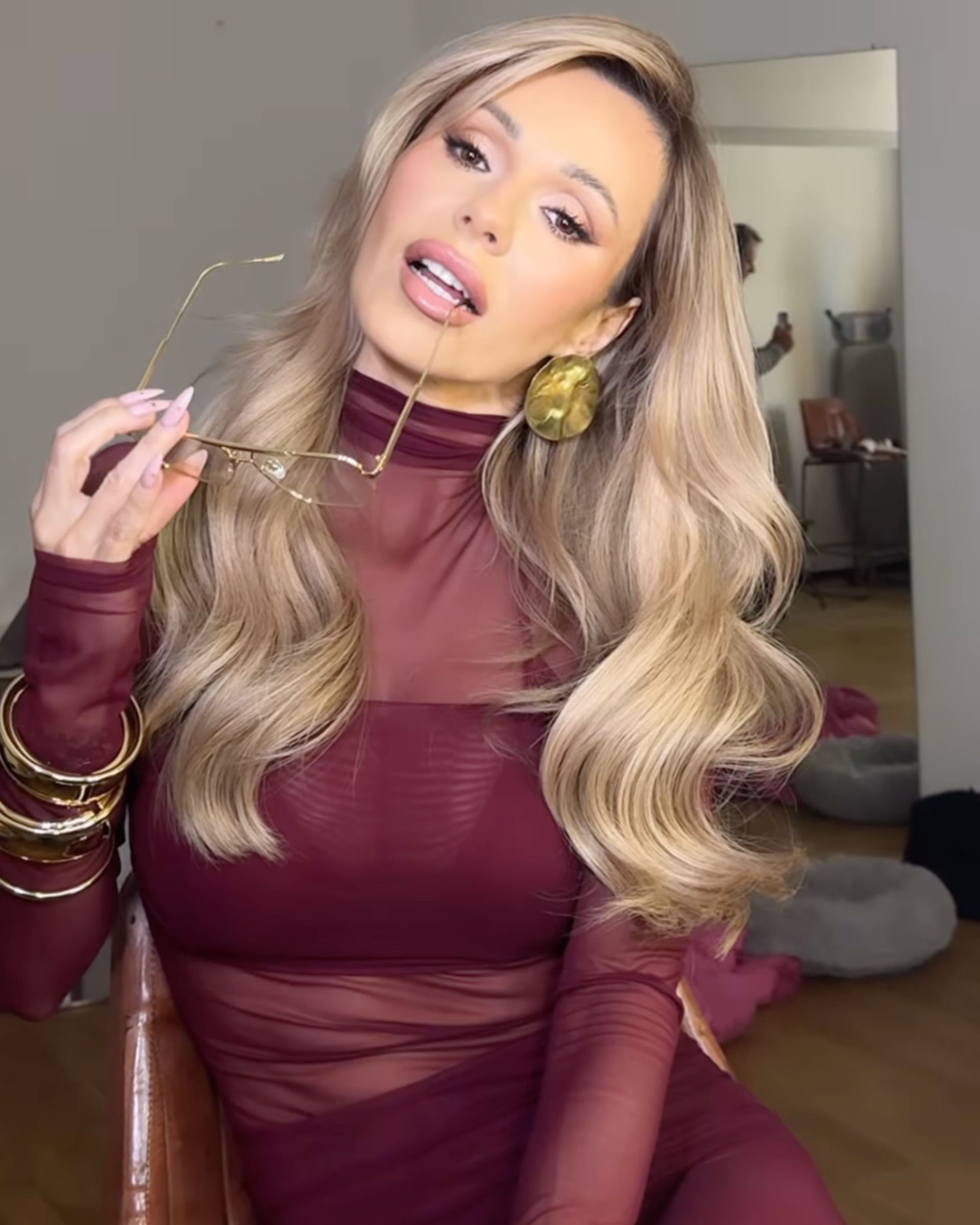 Stylizacja z „Get Naked” w Twoim stylu