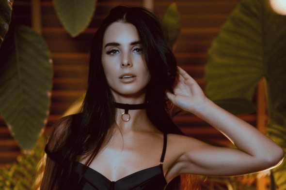 Jak się ubrać na Dzień Kobiet?